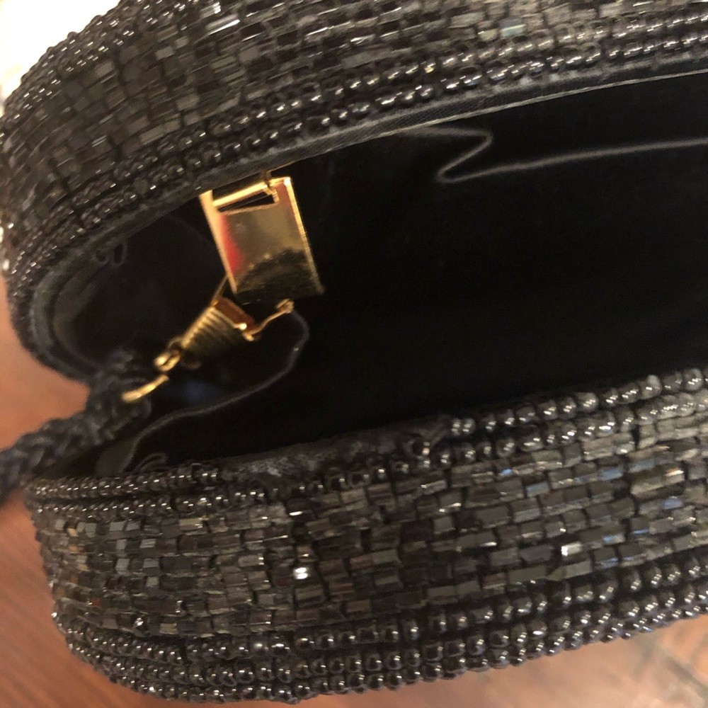 Vintage Beaded Snap-Closure Handbag - Picture 7 of 7